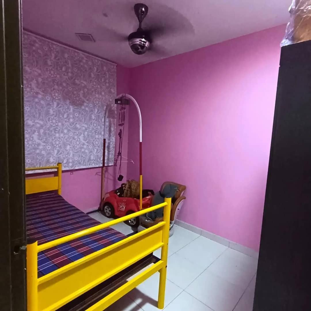 Ebnur Homestay Arau Luaran gambar
